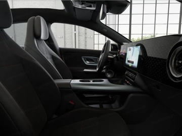 Mercedes CLA C118/X118 2025 MERCEDES-BENZ CLA 200 AMG Sedan 1.5 (163KM) 2025, zdjęcie 6