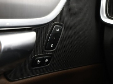 Volvo V90 II Kombi 2.0 D4 190KM 2017 Volvo V90 4x4 automat czekladowe skóry full LED, zdjęcie 34