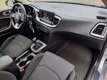 Kia Ceed III Kombi 1.6 CRDi 136KM 2021 Kia Ceed serwis ASO 1.6CRDi 136KM bezwypadkowy pakiety gwarancja VAT23 1.6, zdjęcie 13