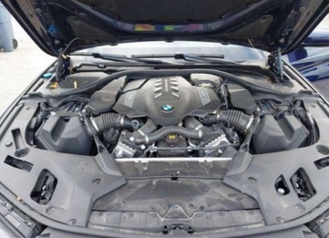 BMW Seria 5 G30-G31 2021 BMW Seria 5 2021, 4.4L, 4x4, M550I, od ubezpieczalni 4.4 Benzyna 523KM, zdjęcie 13
