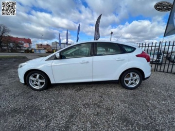 Ford Focus III Kombi 1.6 TDCi 105KM 2013 Ford Focus Nowe opony - Szwajcaria - Po przegladzie olejowym 1.6 Diesel, zdjęcie 10