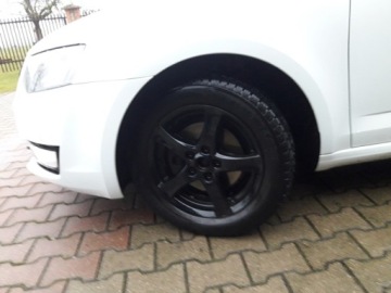 Skoda Octavia III Kombi 2.0 TDI 150KM 2016 Skoda Octavia 2.0, nawigacja, zadbany środek, zdjęcie 2