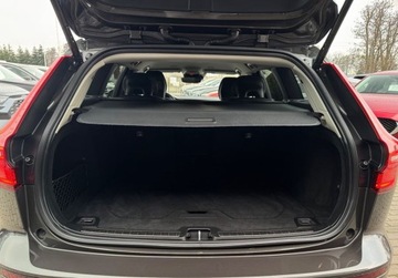 Volvo V60 II  2021 Volvo V60 2,0 B4 197ps FullLed Skora El.klapa Grz.Kierownica Kamera Gwaran, zdjęcie 15