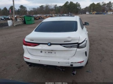 BMW Seria 2 G42-U06 2022 BMW Seria 2 228i Gran Coupe xDrive 2022 2.0 Benzyna 228KM, zdjęcie 4