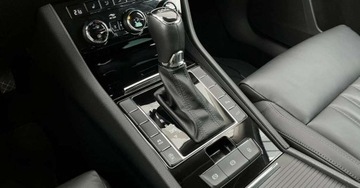 Skoda Superb III Kombi Facelifting 2.0 TDI SCR 150KM 2019 Skoda Superb Skora Automat Navi Webasto Hak Parktronic FV23, zdjęcie 17
