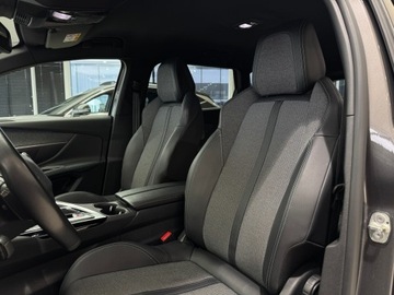 Peugeot 5008 II Crossover Facelifting 1.5 BlueHDi 130KM 2023 Peugeot 5008 Allure Pack / 7 osobowy / CarPlay/And, zdjęcie 8