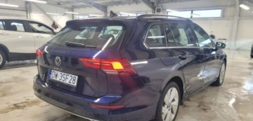 Volkswagen Golf VIII Variant 2.0 TDI 150KM 2022 Volkswagen Golf Variant Tempomat proaktywny ACC- Virtual Cockpit- Alcantar, zdjęcie 2