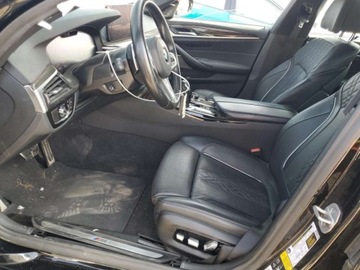 BMW Seria 5 G30-G31 2021 BMW Seria 5 XI 2021 3.0l 3.0 Benzyna 335KM, zdjęcie 7