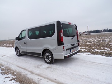 Opel Vivaro B Kombi Extra Long H1 2,9t 1.6 BiTurbo 125KM 2015 OPEL VIVARO 1.6 CDTI Z NIEMIEC 9-OSOBOWY, zdjęcie 4