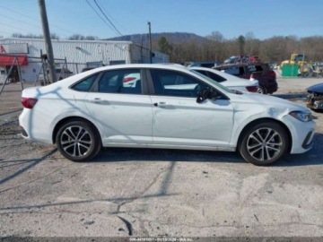 Volkswagen Jetta VI 2025 Volkswagen Jetta 2025r., 1.5L 1.5 Benzyna 158KM, zdjęcie 4