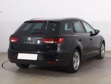 Seat Leon III ST 2.0 TDI CR 150KM 2014 Seat Leon 2.0 TDI, Skóra, Klima, Klimatronic, zdjęcie 4
