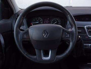 Renault Laguna III Grandtour 2.0 16v 140KM 2008 Renault Laguna 2.0 16V, GAZ, Klima, Klimatronic, zdjęcie 19