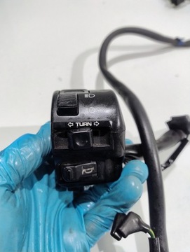 Переключатели левый правый 2 шт. ХОНДА ВАРАДЕРО 125 01-06