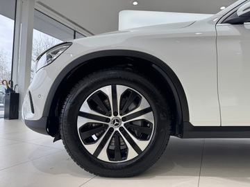 Mercedes GLC C253 SUV Facelifting 2.0 300d 245KM 2022 Mercedes-Benz GLC 300 300 d 4-Matic / 1 właściciel, zdjęcie 17