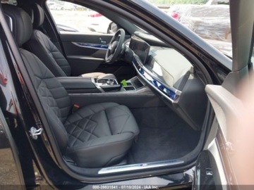 BMW Seria 7 G70 2024 BMW Seria 7 2024r, 740I, XDrive, 3.0L 3.0 Benzyna 375KM, zdjęcie 9