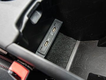 Mercedes CLA C117 Shooting Brake Facelifting 2.0 220 184KM 2017 MERCEDES-BENZ CLA 220 4-Matic Combi 2.0 184KM 2017, zdjęcie 22