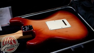 FENDER AMERICAN STANDARD Stratocaster ASH SSS 2009 года, Bare Knuckle