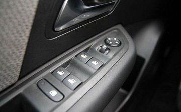 Citroen 2024 Citroen C4X C4 X 1.2 mHEV Max eDCT6 145KM Gwarancja od RiA 1.2 Benzyna, zdjęcie 25