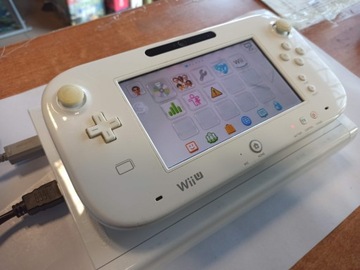 БЕЛАЯ КОНСОЛЬ NINTENDO WII U 8 ГБ + ГЕЙМПАД + SKYLANDERS + КОРОБКА
