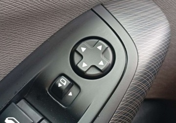 Citroen Grand C4 Picasso II Grand Picasso 1.2 PureTech 130KM 2016 Citroen C4 Grand Picasso Zakupiony w Polsce - benzyna - 1,2 - 131 KM - 7 f, zdjęcie 30