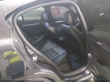 Alfa Romeo Stelvio SUV 2.0 Turbo 280KM 2018 Alfa Romeo Stelvio 2018 r.,2,0L TI SPORT AWD 2.0 Benzyna 280KM, zdjęcie 10