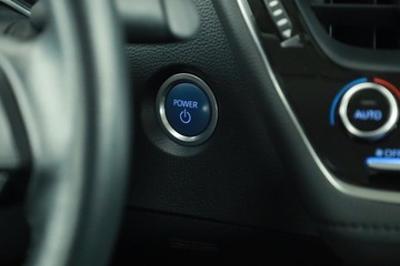 Toyota Corolla XII Sedan 1.8 Hybrid 122KM 2022 Toyota Corolla 1.8 Hybrid, Salon Polska, zdjęcie 12