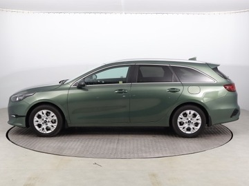Kia Ceed III Kombi Facelifting 1.5 T-GDI 160KM 2022 Kia Ceed 1.5 T-GDI, Salon Polska, 1. Właściciel, zdjęcie 2