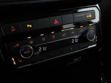 Volkswagen T-Cross SUV 1.0 TSI 95KM 2019 Volkswagen T-Cross navi PDC grzane fotele, zdjęcie 26