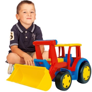 TRAKTOR SPYCHACZ GIGANT CN WADER 66005 BEZ KARTONU