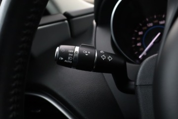 Jaguar XE Sedan 2.0 i4 163KM 2017 Jaguar XE E-Performance, Skóra, Navi, Klima, zdjęcie 19