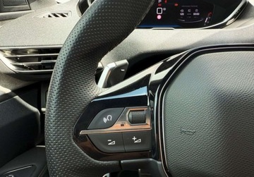 Peugeot 3008 II Crossover Facelifting  1.2 PureTech 130KM 2023 Peugeot 3008 Pormocja Noworoczna 1.2 PureTech 130KM GT AT8 FV 23 1.2 130KM, zdjęcie 15