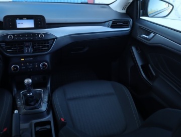 Ford Focus IV Hatchback 1.0 EcoBoost 125KM 2019 Ford Focus 1.0 EcoBoost, Salon Polska, zdjęcie 7