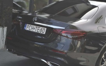 Mercedes Klasa E W213 2021 Mercedes-Benz Klasa E Mercedes-Benz Klasa E 350e 9G-TRONIC AMG Line 2.0, zdjęcie 32