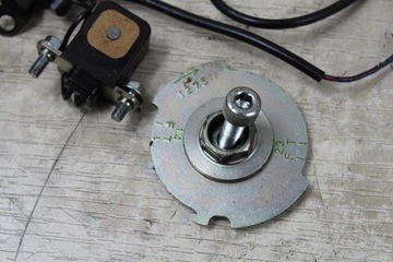 KAWASAKI ZX6R F1 95 ИМПУЛЬСАТОР ДАТЧИК ХОЛЛА + СЧИТЫВАТЕЛЬ