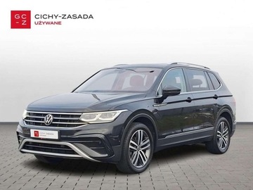 Volkswagen Tiguan II SUV Facelifting 1.5 TSI 150KM 2022 Volkswagen Tiguan SalonPL 1.5TSI 150KM Elegance DSG Panorama MATRIX ACC HA