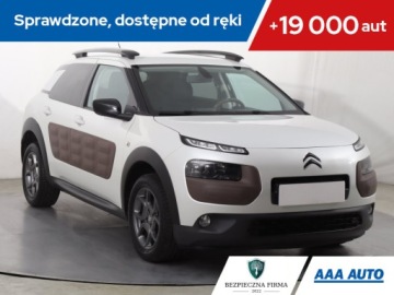 Citroen C4 Cactus Crossover 1.2 PureTech 82KM 2016 Citroen C4 Cactus 1.2 PureTech, Salon Polska