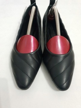 Следующие женские балетки