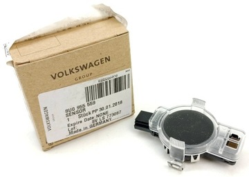 NOWY CZUJNIK SENSOR DESZCZU VW PASSAT B8 8U0955559