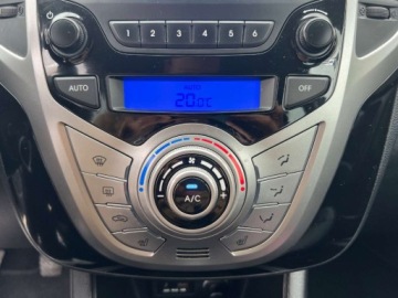 Hyundai ix20 Mikrovan 1.4 CVVT 90KM 2013 Hyundai ix20 SKORY KLIMATYZACJA PARKTRONIC GRZANE FOTELE EL.SZYBY EL.LUSTE, zdjęcie 9