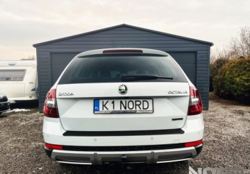 Skoda Octavia III Scout 2.0 TDI 184KM 2017 Skoda Octavia Bezwypadkowa, Scout FV23, DSG, 4x4, Kredytowanieleasing, gw., zdjęcie 7