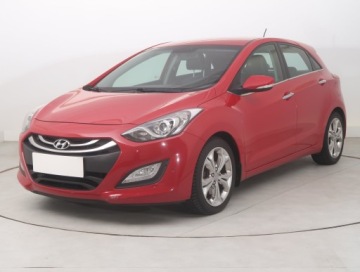 Hyundai i30 II Hatchback 3d 1.6 CRDi (HIGH)  128KM 2013 Hyundai i30 1.6 CRDi, Klima, Klimatronic, zdjęcie 1