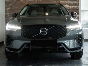 Volvo XC60 II 2025 VOLVO XC60 B5 AWD Ultra Dark Suv 2.0 (264KM) 2025, zdjęcie 4