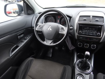 Mitsubishi ASX I SUV 1.8 DID MIVEC 150KM 2013 Mitsubishi ASX 1.8 DI-D MIVEC, Salon Polska, zdjęcie 5