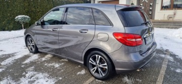 Mercedes Klasa B W246 Sports Tourer 180 BlueEFFICIENCY 122KM 2012 Mercedes B klasa 1.6B 122KM, Radar, Półskóra, Automat. Super Stan !, zdjęcie 3