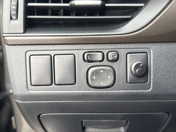 Toyota Avensis III Sedan Facelifting 2015 1.8 Valvematic 147KM 2016 Toyota Avensis 1.8 Premium MS III (2009-) 1.8 Prem, zdjęcie 16