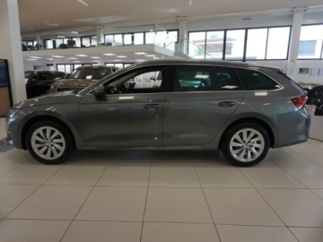 Skoda Octavia IV Liftback 1.5 TSI EVO 150KM 2026 Octavia Edition 130 Selection 1.5 TSI mHEV DSG 150KM 2026, zdjęcie 3