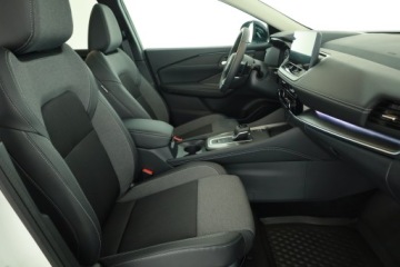 Nissan Qashqai III Crossover Facelifting 1.3 DIG-T MHEV 158KM 2025 Nissan Qashqai 1.3 DIG-T MHEV, 1. Właściciel, zdjęcie 6