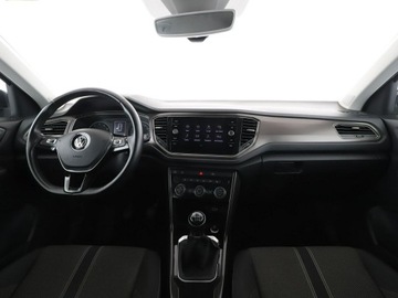 Volkswagen T-Roc I SUV 1.5 TSI ACT 150KM 2018 Volkswagen T-Roc navi klima auto grzane fotele, zdjęcie 14