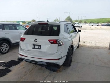 Volkswagen Tiguan II 2022 Volkswagen Tiguan 2022r, 2.0T, 4x4, R-Line 2.0 Benzyna 185KM, zdjęcie 6