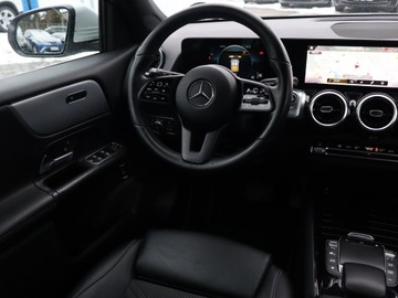 Mercedes GLB SUV 1.3 200 163KM 2022 Mercedes GLB GLB 200 4MATIC, Salon Polska, zdjęcie 6